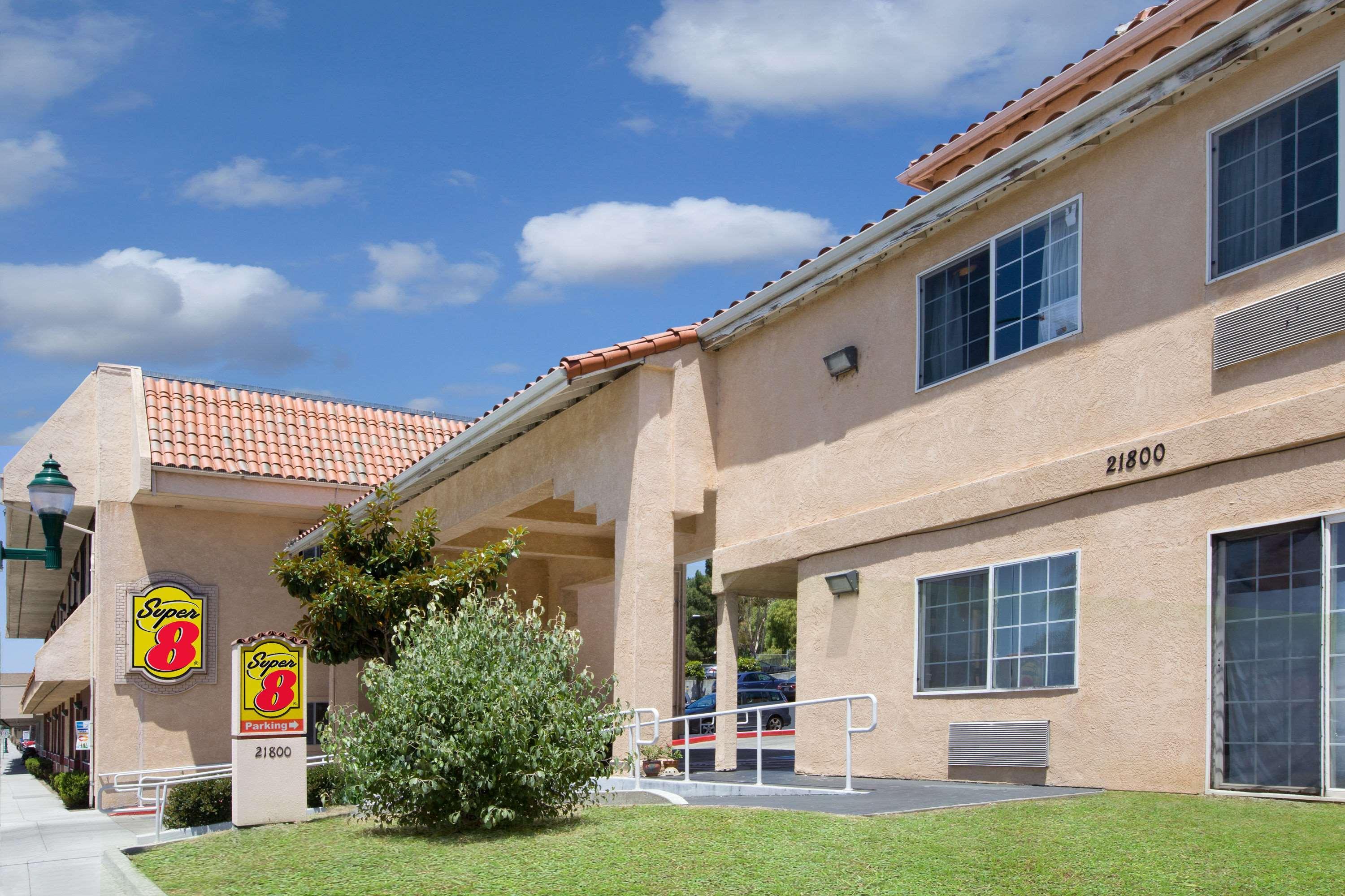 Super 8 By Wyndham Hayward Downtown Motel Castro Valley Exterior photo