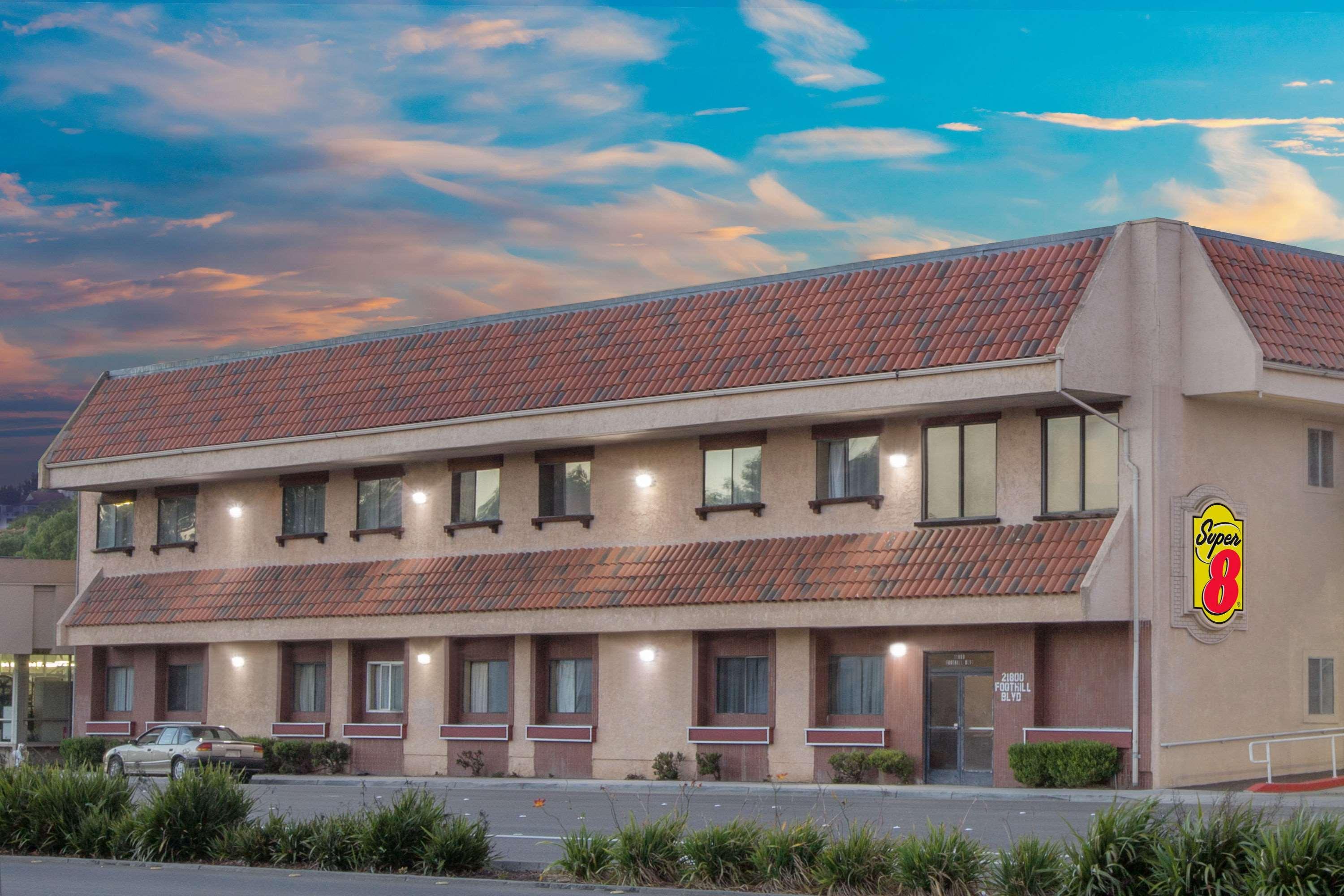 Super 8 By Wyndham Hayward Downtown Motel Castro Valley Exterior photo